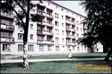 Budynek plombowy pięciokondygnacyjny, niedaleko dworca, widok zewnętrzny, Wrocław