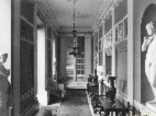 Pałac Poniatowskich w Jabłonnie. Wnętrze. Przedsionek