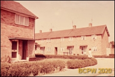 Zabudowa mieszkaniowa przy jednej z ulic miasta, Basildon, Anglia, Wielka Brytania