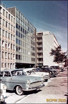 Biurowiec firmy Malmstrøm przy ulicy Nyropsgade, widok od strony parkingu, Kopenhaga, Dania