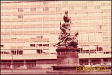 Nowy Dom Akademicki przy Boulevard Saint-Michel, fragment elewacji frontowej budynku, Paryż, Francja