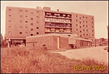 Miasteczko Uniwersyteckie, Dom Brazylijski, widok zewnętrzny od strony drogi, Paryż, Francja