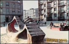 Bielany I, plac zabaw z przeplotnią przy ulicy Skalbmierskiej, Warszawa