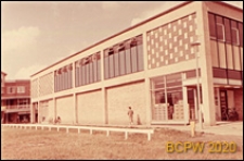 Centrum handlowe, widok zewnęrzny, Corby, Anglia, Wielka Brytania