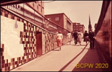 Fragment przejścia podziemnego, Coventry, Anglia, Wielka Brytania