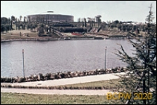 Dzielnica Esposizione Universale di Roma, widok z góry na Pałac Sportu i jezioro, Rzym, Włochy