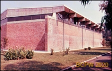 Ośrodek sportowy Acqua Acetosa, hala treningowa, widok zewnętrzny, Rzym, Włochy