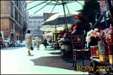 Campo deʼ Fiori, targ kwiatowy, Rzym, Włochy