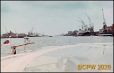 Port nad brzegiem dawnej zatoki IJ oraz Kanału Morza Północnego, widok ogólny, Amsterdam, Niderlandy