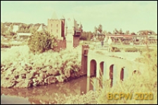 Park miniatur Madurodam, miniatura zamku w krajobrazie, Haga, Niderlandy