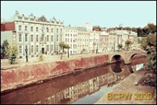 Park miniatur Madurodam, miniaturowa zabudowa nabrzeża kanału, Haga, Niderlandy