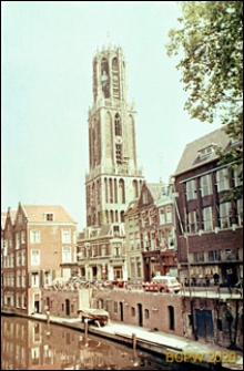 Fragment zabudowy nabrzeża kanału, Utrecht, Niderlandy