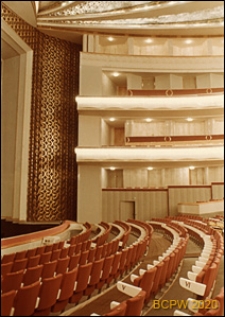 Teatr Wielki Opery i Baletu, widok wnętrza, sala teatralna, rzędy foteli i balkony, Warszawa
