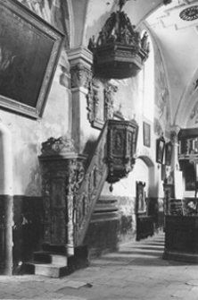 Kości&oacute;ł św. Pawła w Sandomierzu. Ambona