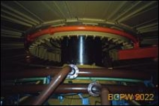 Stopień wodny Gabcikovo, elektrownia wodna, zbliżenie na generator, Słowacja