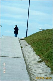 Stopień wodny Gabcikovo, zbliżenie na korytko odwadniające, Słowacja