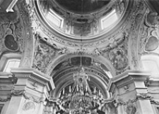 Kościół św. Antoniego z Padwy na Czerniakowie w Warszawie. Wnętrze