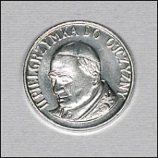 Moneta z okazji II Pielgrzymki do Ojczyzny Papieża Jana Pawła II z 1983 r. Opis: Na rewersie napis „Solidarność Narodu Polskiego. 1983”
