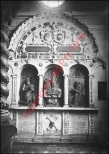 Kości&oacute;ł Dziesięciu Tysięcy Męczennik&oacute;w. Nagrobek Branickich. Widok z przed 1939 roku. Niepołomice