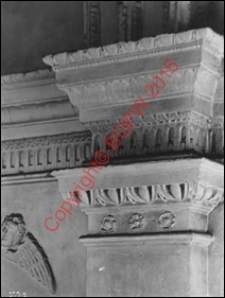 Katedra Zmartwychwstania Pańskiego i św. Tomasza Apostoła. Pilaster. Widok z przed 1939 roku. Zamość