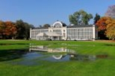 Nowa Palmiarnia w Łazienkach Kr&oacute;lewskich w Warszawie