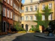 Kanonia - Stare Miasto w Warszawie