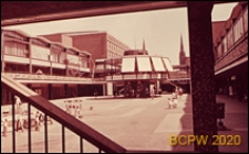 Centrum miasta, widok na kawiarnię, Coventry, Anglia, Wielka Brytania