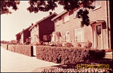 Domy szeregowe jednopiętrowe, widok ogólny, Crawley, Anglia, Wielka Brytania