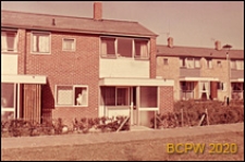 Fragment zabudowy mieszkaniowej, domy jednopiętrowe, Hatfield, Anglia, Wielka Brytania