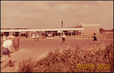 Szkoła podstawowa, widok og&oacute;lny, Hemel Hempstead, Anglia, Wielka Brytania