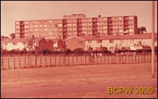 Blok mieszkalny wielopiętrowy, widok zewnetrzny, Stevenage, Anglia, Wielka Brytania