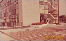 Biurowiec, fragment budynku, widok od strony dziedzińca, Stevenage, Anglia, Wielka Brytania