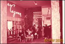 Leninskij prospekt, partery sklepowe, Moskwa, Rosja