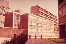 Bloki mieszkaniowe LCC, widok zewnętrzny, Londyn, Wielka Brytania