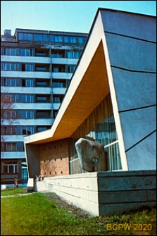 Akademik żeński Piast, Dom Studentek Uniwersytetu Jagiellońskiego przy ulicy Piastowskiej oraz budynek stołówki, Kraków