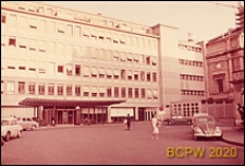 Szpital Kantonalny, fragment elewacji, wejście do budynku, Genewa, Szwajcaria